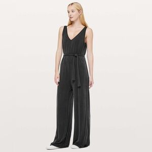 Lululemon Women’s Principal Dancer Jumpsuit Black Sleeveless Wide Leg Belted 6